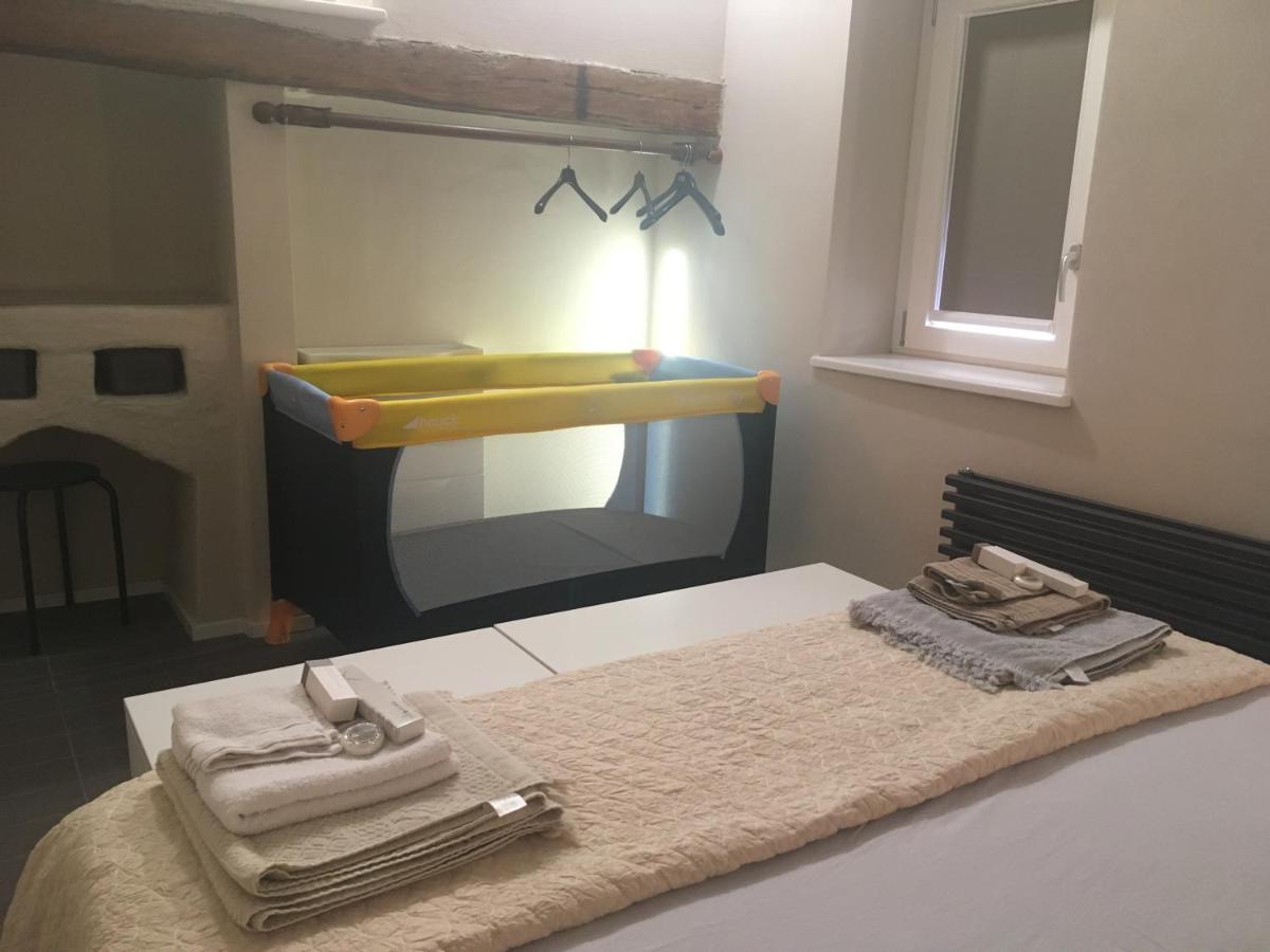 Ferienwohnung Domus LEYDI Ivrea Exterior foto