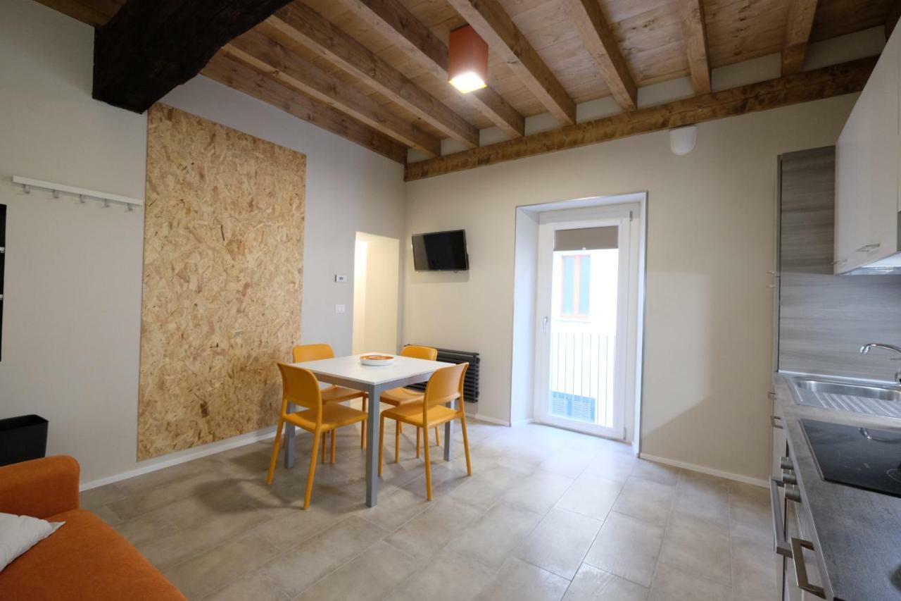 Ferienwohnung Domus LEYDI Ivrea Exterior foto