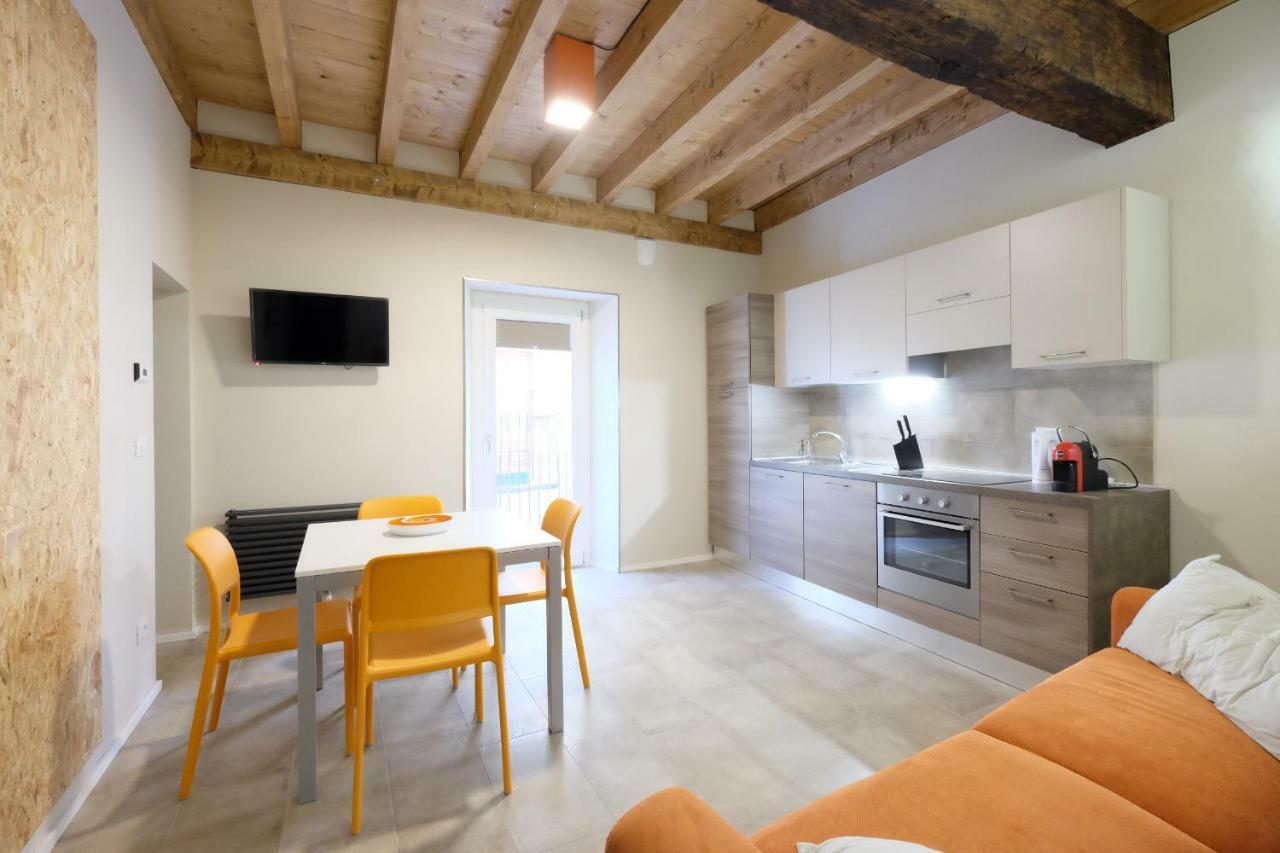 Ferienwohnung Domus LEYDI Ivrea Exterior foto