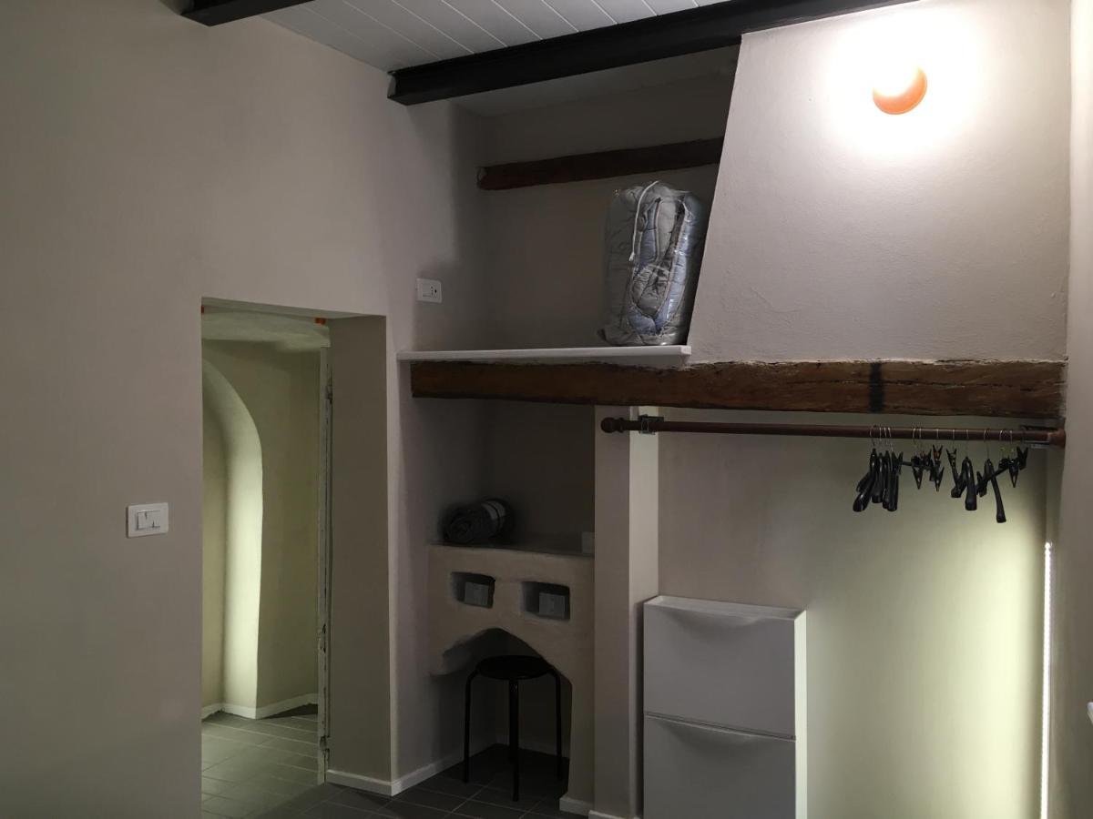 Ferienwohnung Domus LEYDI Ivrea Exterior foto