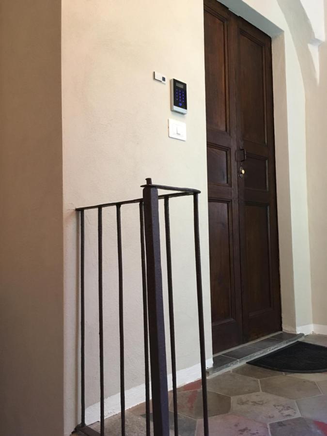 Ferienwohnung Domus LEYDI Ivrea Exterior foto